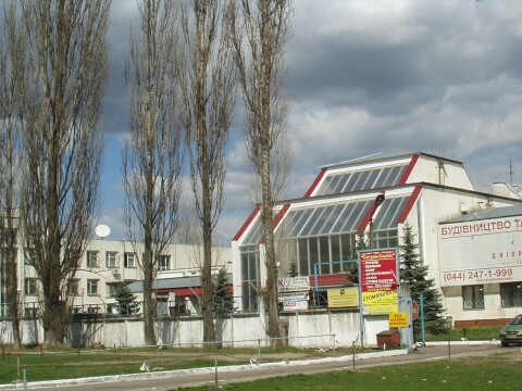 Київ, Героїв Космосу вул., 2Б