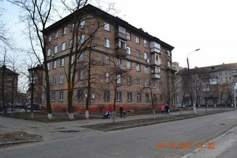 Киев, Симферопольская ул., 3/2
