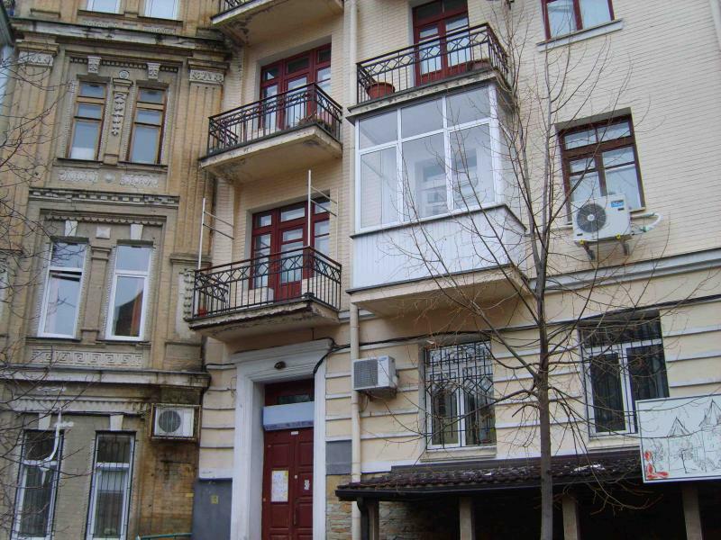 Оренда 3-кімнатної квартири 100 м², В'ячеслава Липинського вул., 8