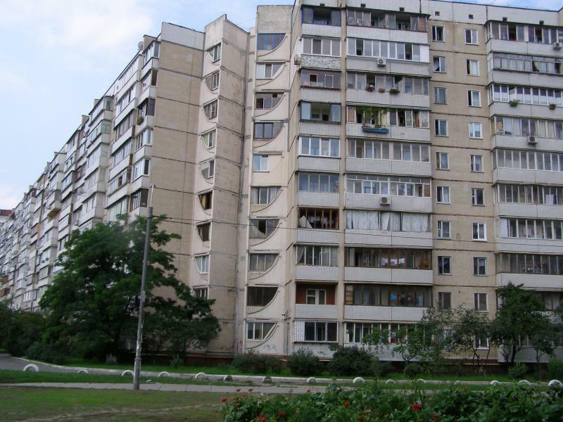 Киев, Тростянецкая ул., 3