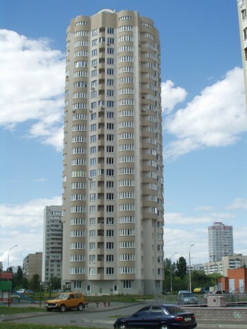 Киев, Урловская ул., 21