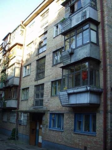 Киев, Уссурийский пер., 8