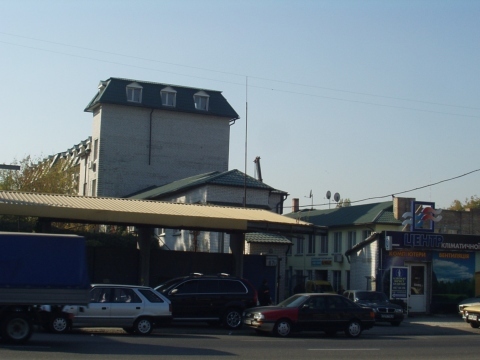 Київ, Межигірська вул., 87Б