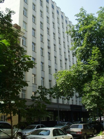 Київ, Різницька вул., 13/15