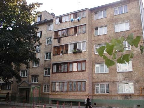 Киев, Гната Юры ул., 9А
