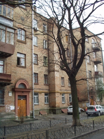 Киев, Гусовского ул., 4А