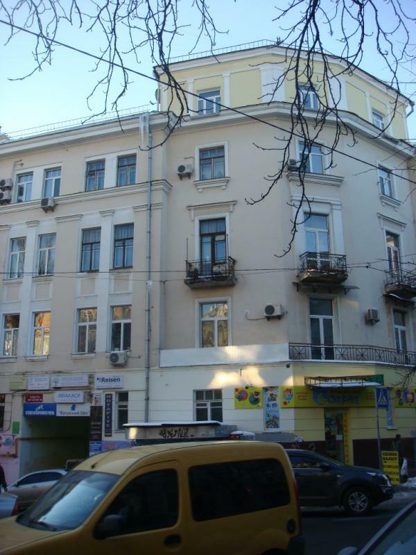 Киев, Ярославов Вал ул., 16А