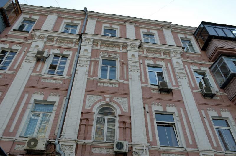 Київ, Саксаганського вул., 51