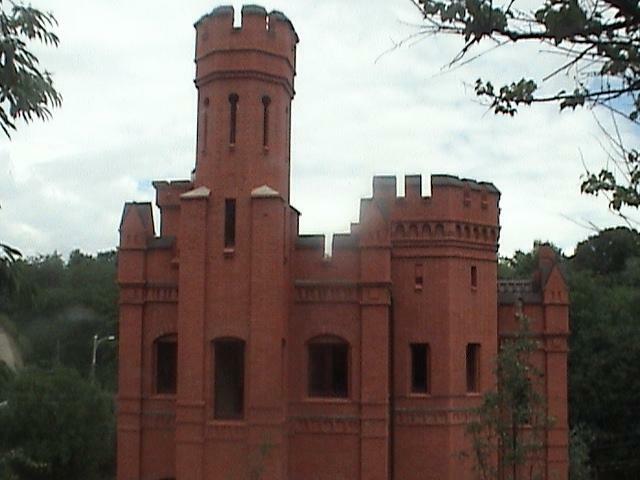 Киев, Омелютинская ул., 26