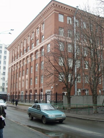 Киев, Гусовского ул., 9
