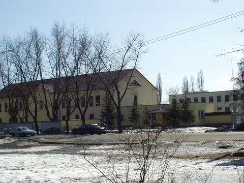 Київ, Світла вул., 8