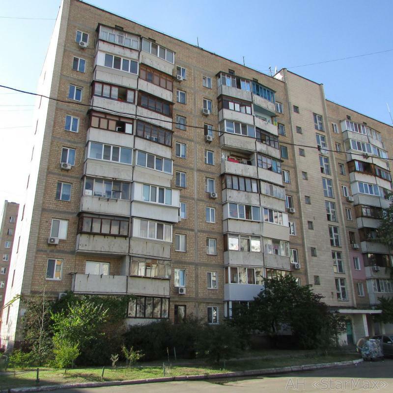 Киев, Северная ул., 52