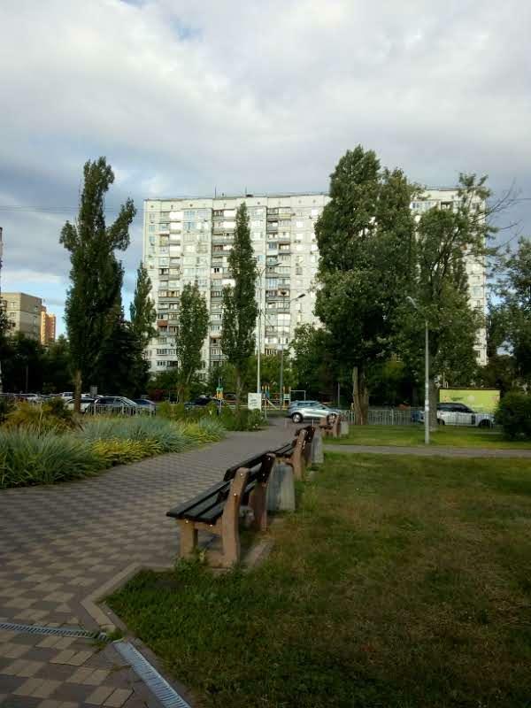 Аренда 3-комнатной квартиры 76 м², Русановская наб., 6