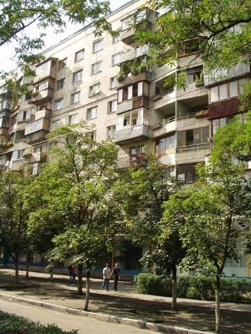 Киев, Русановский бул., 3