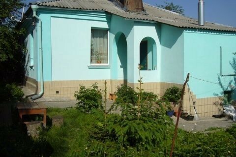 Киев, Розважевский пер., 10
