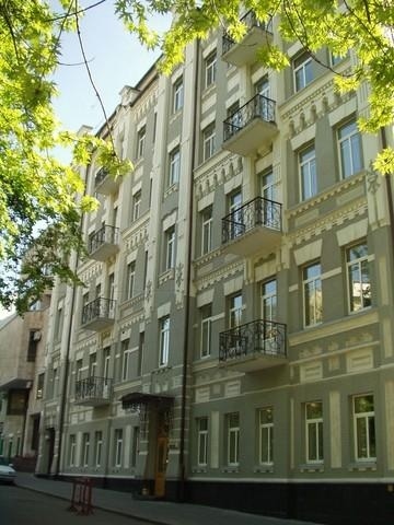 Киев, Рейтарская ул., 41