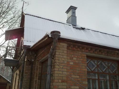 Киев, Рубежовская ул., 19/7