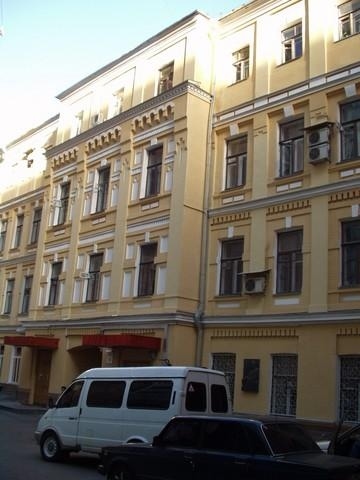 Киев, Владимирская ул., 51А