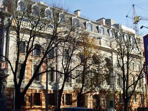 Киев, Владимирская ул., 47