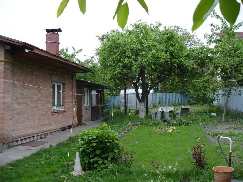 Киев, Пуще-Водицкий пер., 7