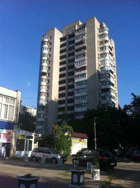 Киев, Раисы Окипной ул., 3А