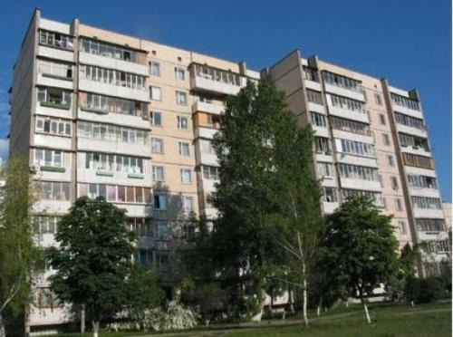 Киев, Героев Днепра ул., 62