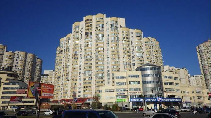 Киев, Княжий Затон ул., 10
