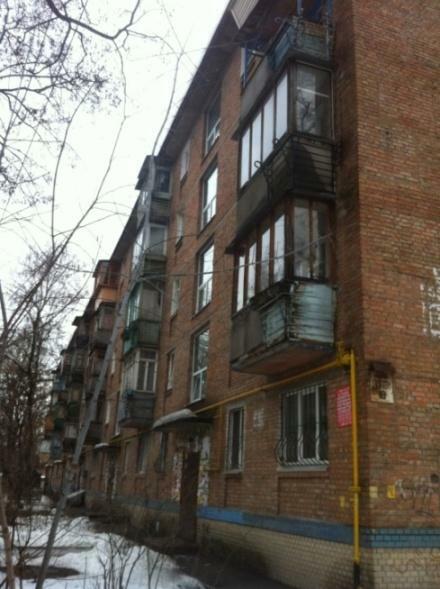 Киев, Академика Грекова ул., 10