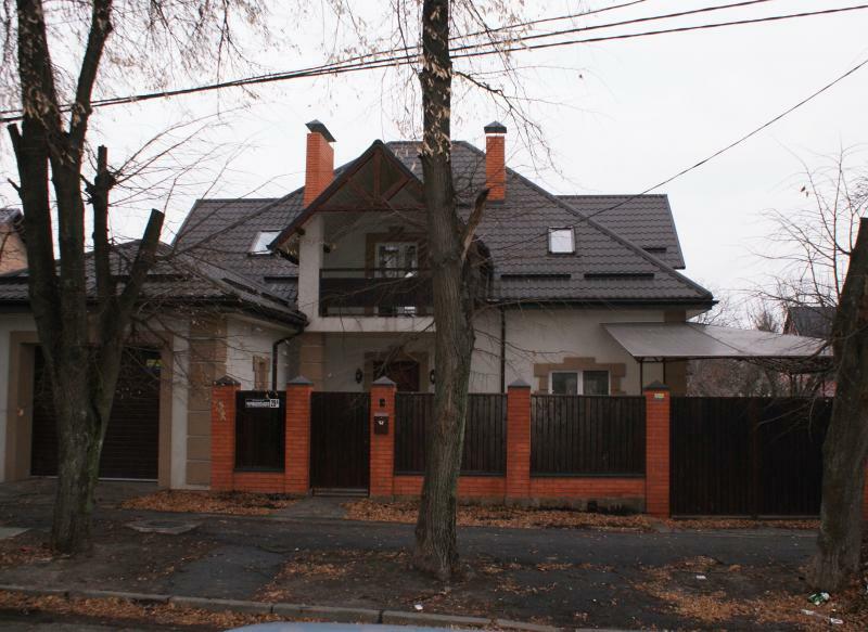 Киев, Постовая ул., 15/33