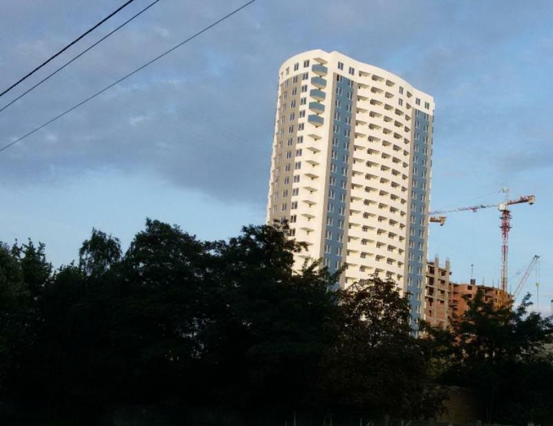 Киев, Горловская ул., 215