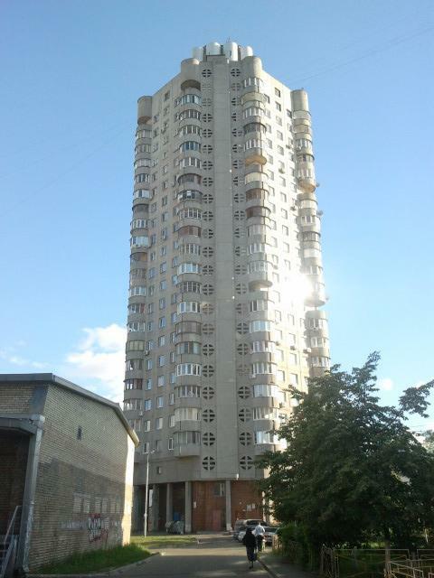Киев, Оболонская пл., 2А