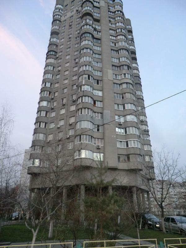 Киев, Оболонская пл., 2А