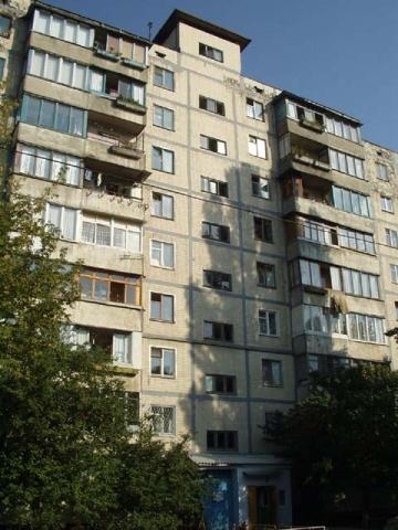 Киев, Дубровицкая ул., 7