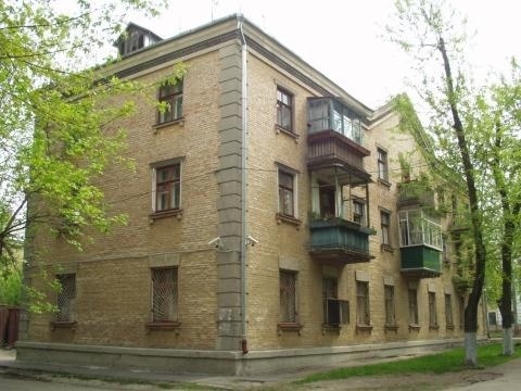 Киев, Донецкая ул., 16/2