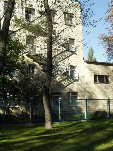 Киев, Дорогожицкая ул., 10