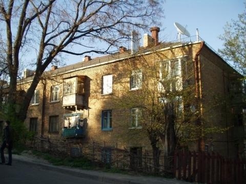 Київ, Докучаївська вул., 11