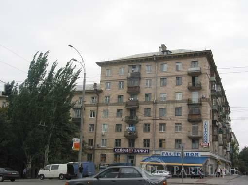 Киев, Черногорская ул., 7