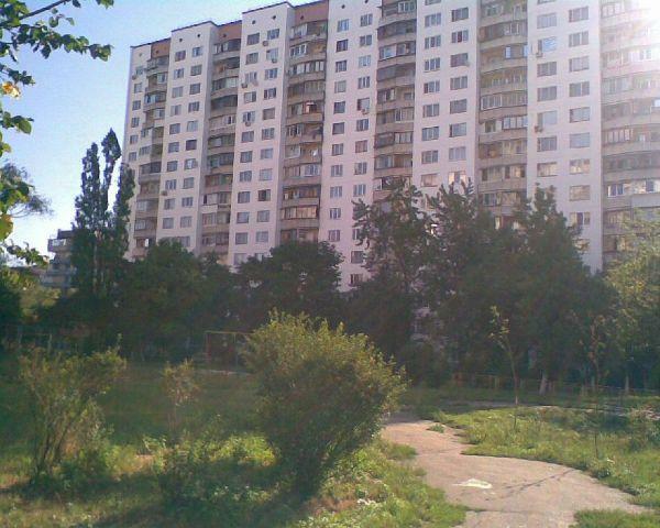 Продаж 3-кімнатної квартири 70 м², Оболонська пл., 5