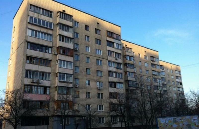 Київ, Лабораторний пров., 7а