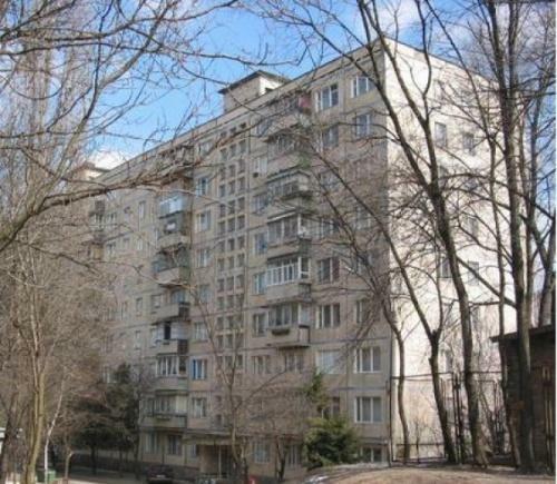 Продаж 1-кімнатної квартири 34 м², Дністровська вул., 19