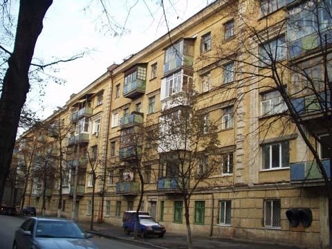 Киев, Митрофана Довнар-Запольского ул., 4