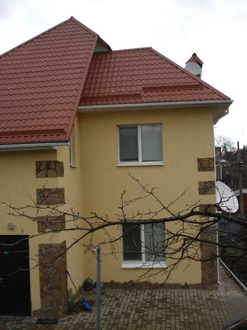 Киев, Добрый Путь ул., 55