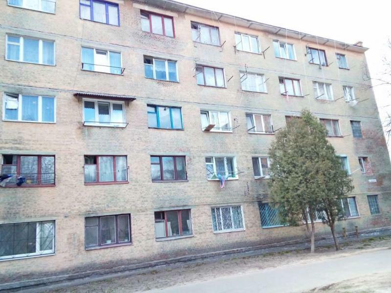 Чернигов, Ушинского ул., 8