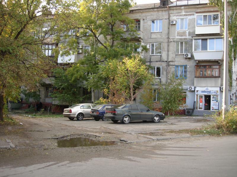 Запорожье, Рекордная ул., 36