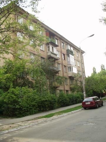 Оренда 3-кімнатної квартири 80 м², Василя Жуковського пров., 3 К1