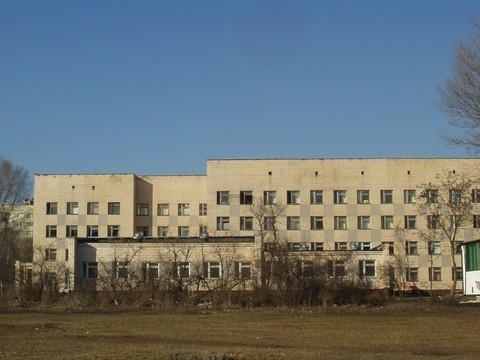 Київ, Василя Кучера вул., 5