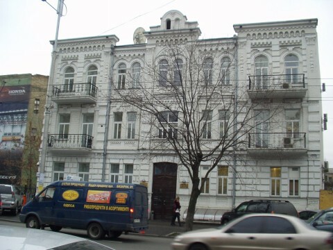 Киев, Жилянская ул., 19