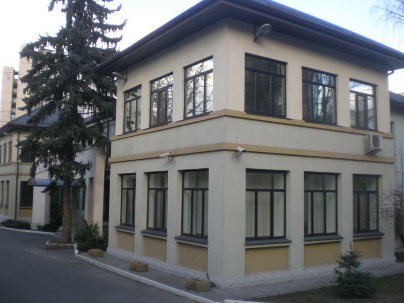 Київ, Західний пров., 4