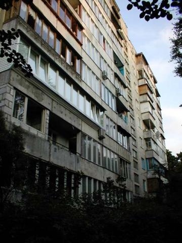 Київ, Дегтярівська вул., 60Б