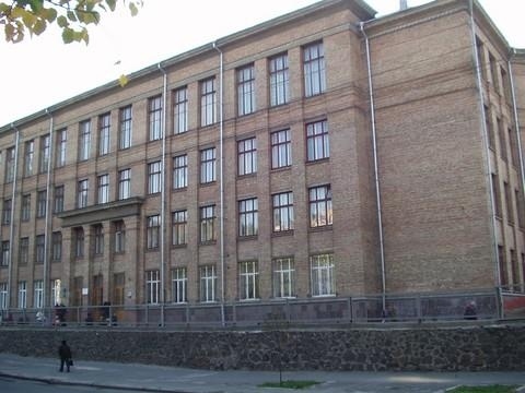 Київ, Гоголівська вул., 31